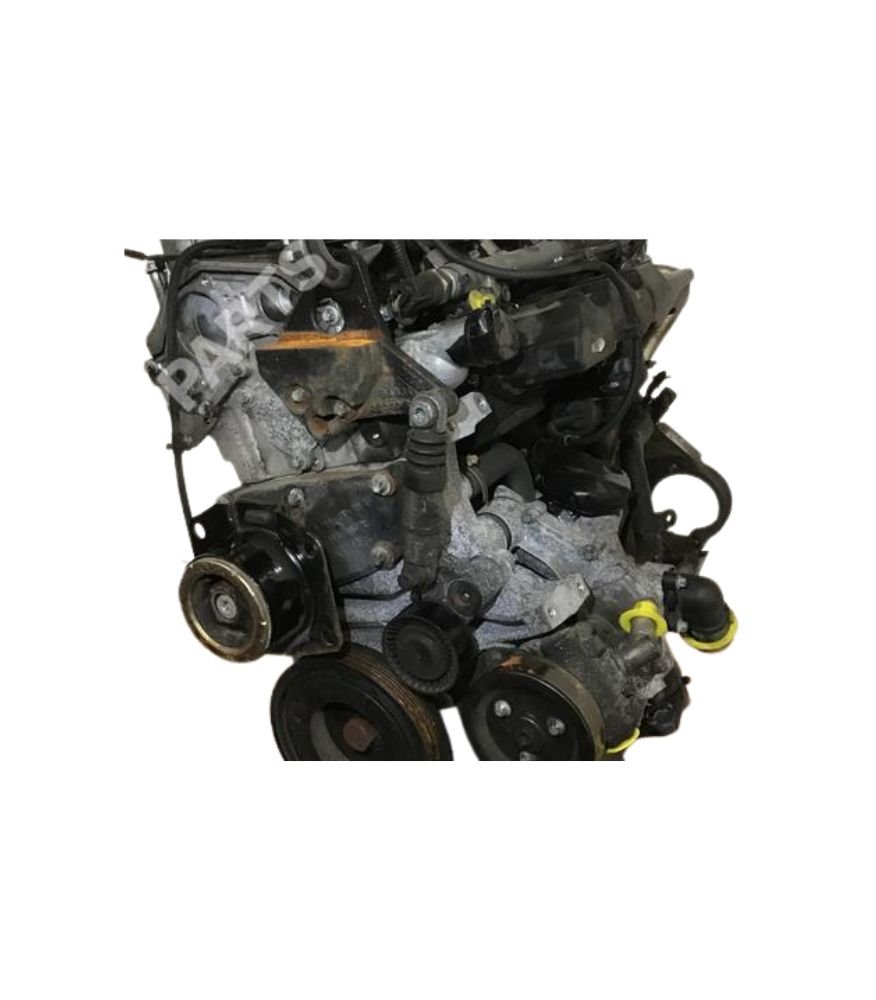 Used 2004 CHRYSLER PT Cruiser Engine - (4-148, 2.4L), w/o turbo; VIN B (8th digit)